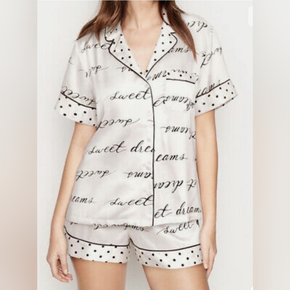 *NWT* Victoria's Secret Satin Sweet Dreams Sleep Set - Ivory - Small